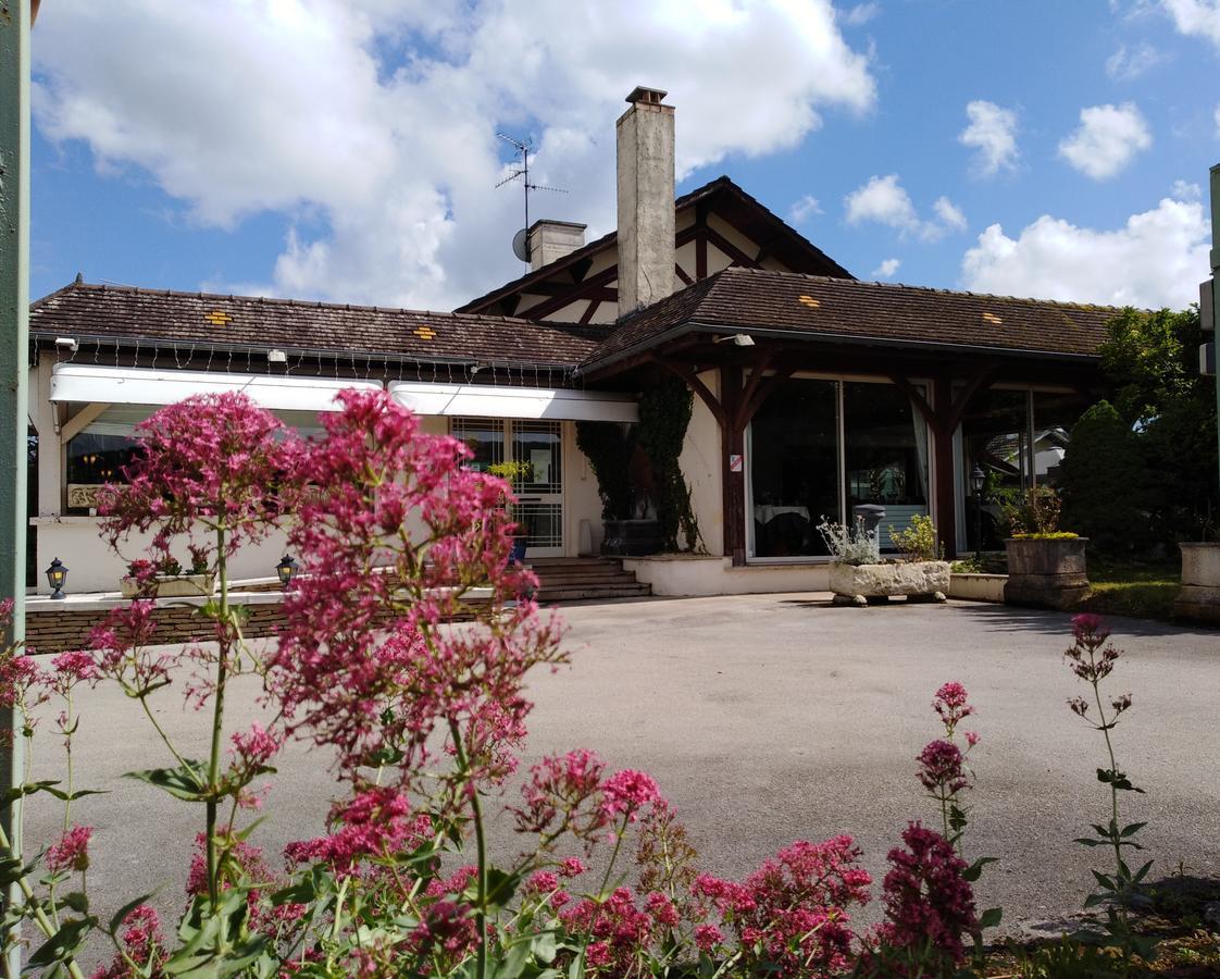 Hotel-Restaurant "La Gremelle" Ladoix-Serrigny Zewnętrze zdjęcie